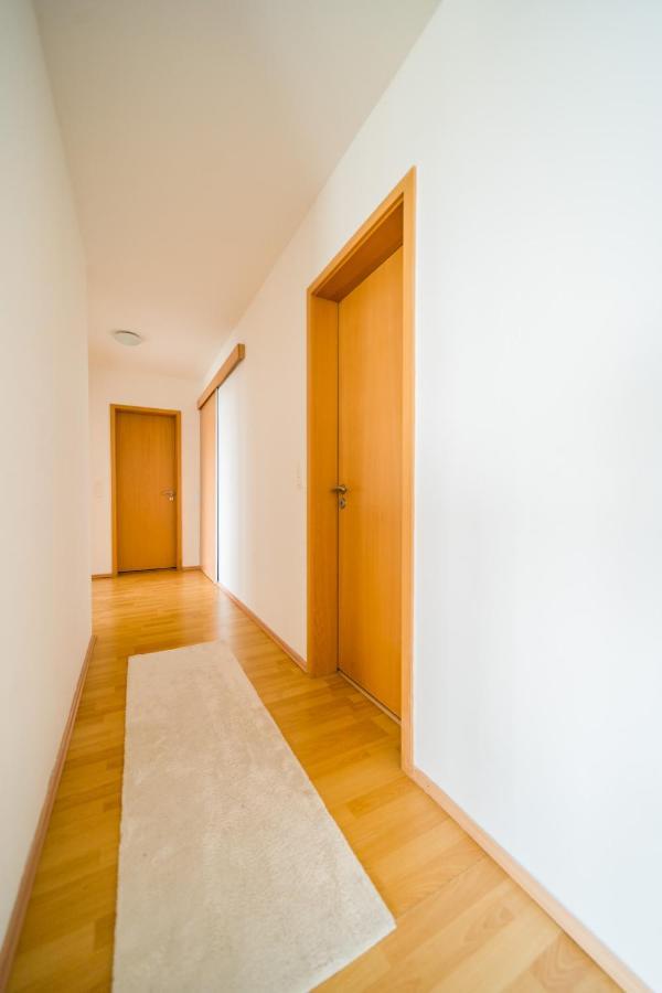 Comfy Condo On The 20Th Floor & Free Parking Bratislava Luaran gambar